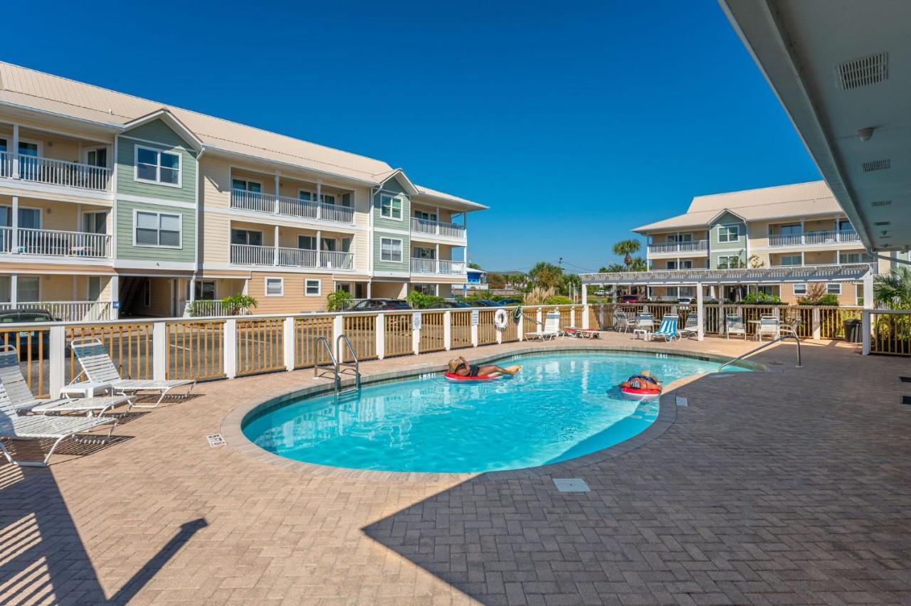 200 Yds To Private Gated Beach Access- 3Br-2Ba- Quiet Location In The Heart Of Destin! Luaran gambar